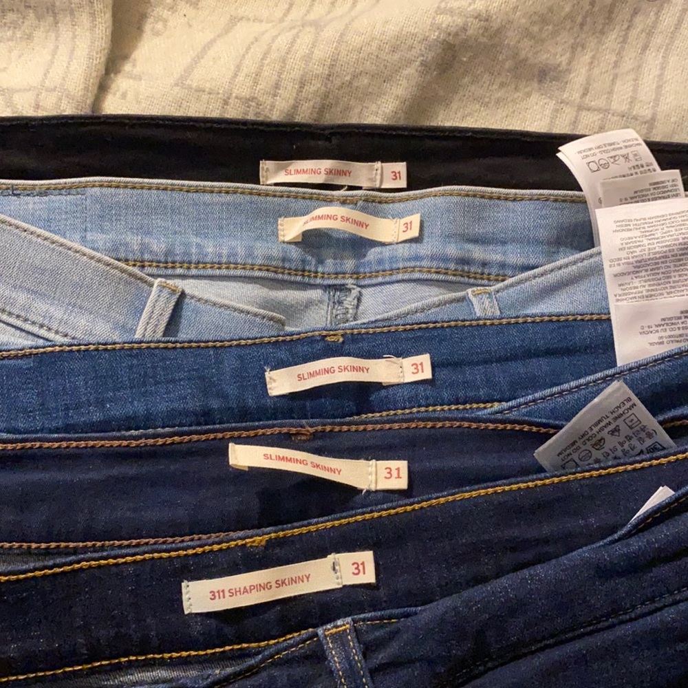 5 levis jeans 31/30